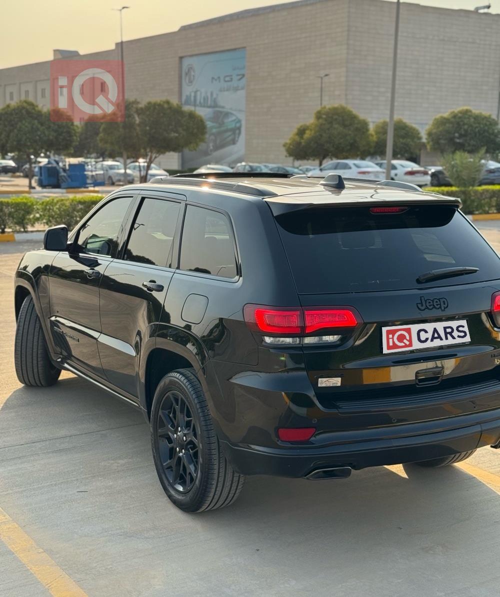 جيب جراند شيروكي